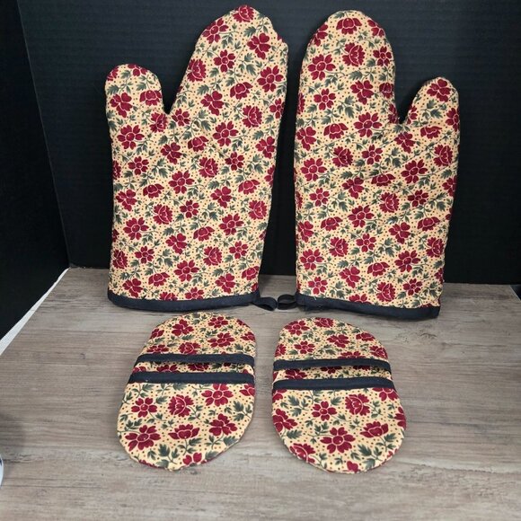 Grandma's Practical 2 layer Handmade Microwave & Oven Mitts Set Adult / Regular - Picture 3 of 6